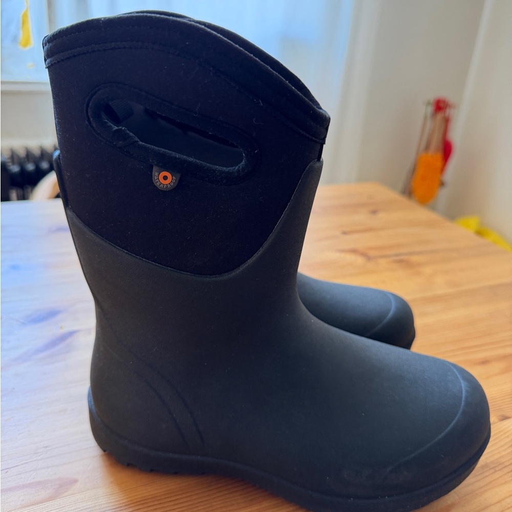 Bogs Neo Classic Mid Black Waterproof Snow Rain Boots - size 6 - Picture 5 of 13
